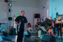 Zum Stück Introduction fanden sich die Musiker registerweise auf der Bühne ein
